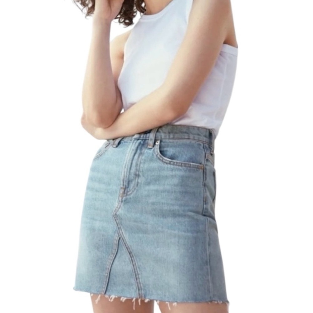 Everlane The Denim Reconstructed Skirt Size 29 Vintage Light Blue